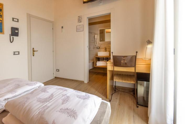 Hotel Rabay Brenzone Extérieur photo